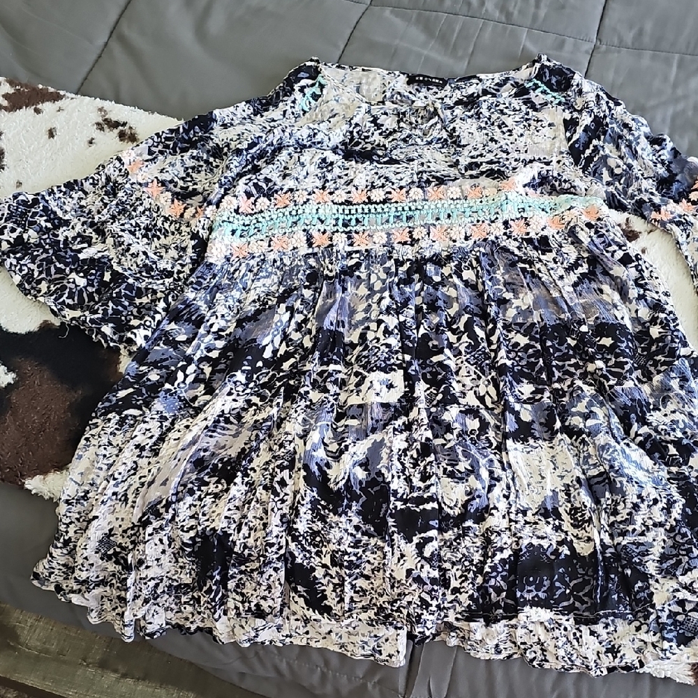 Floral Kids Top - Blue and White